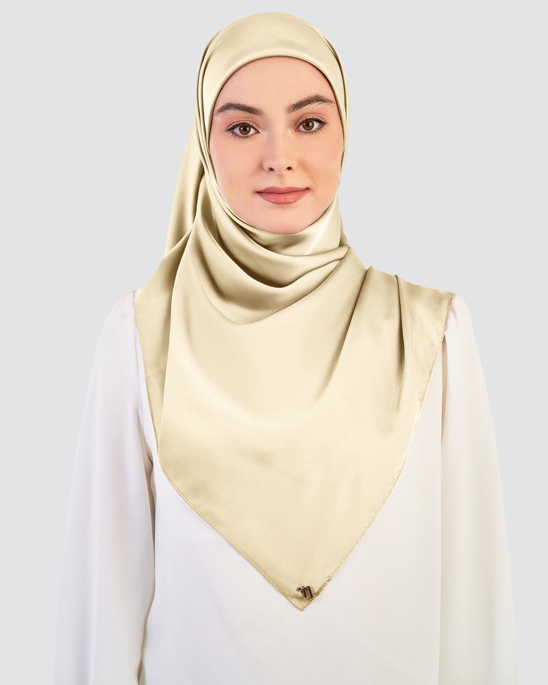 Image of LUNA SATIN SQUARE - SAHARA