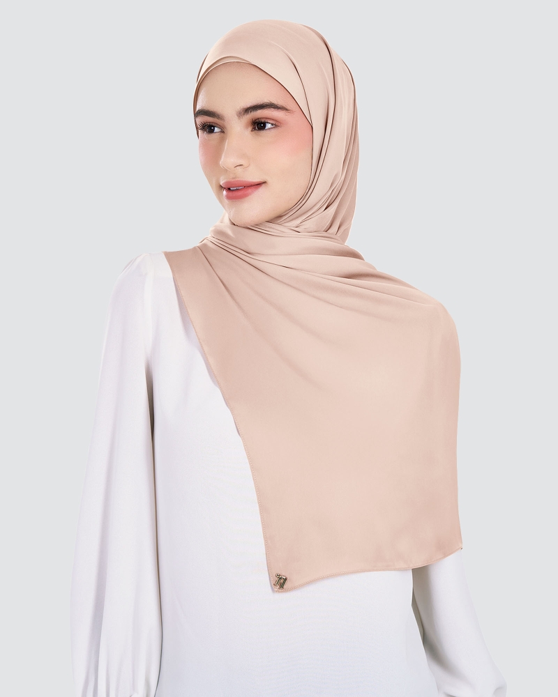 Image of MARISA MATTE SATIN SHAWL - LOTUS