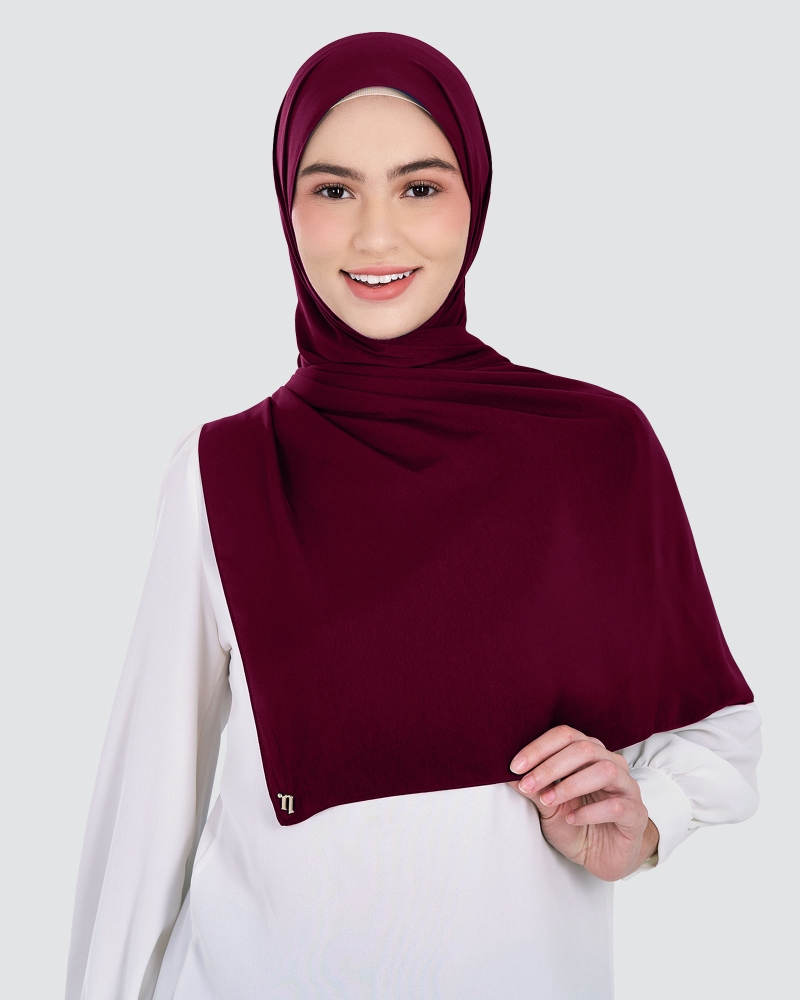 Image of MARISA MATTE SATIN SHAWL - RUBY