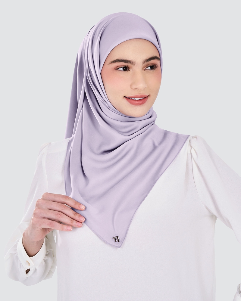 Image of MARISA MATTE SATIN SQUARE - LILAC