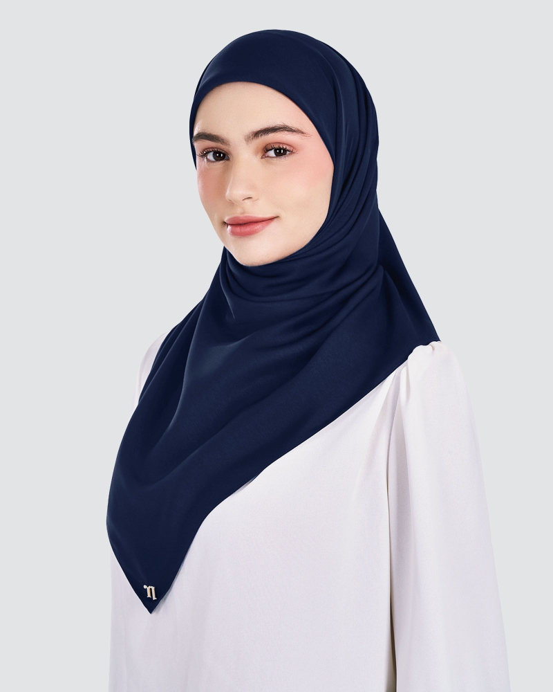 Image of MARISA MATTE SATIN SQUARE - NAVY BLUE