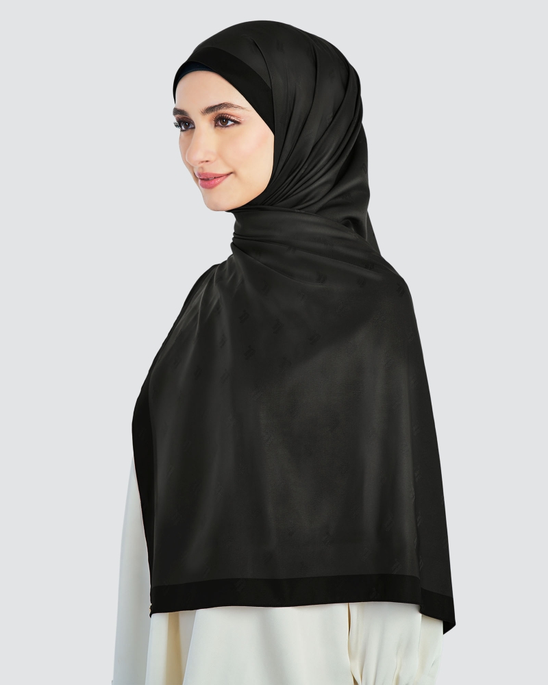 Image of MODA WOVEN SHAWL - BLACK
