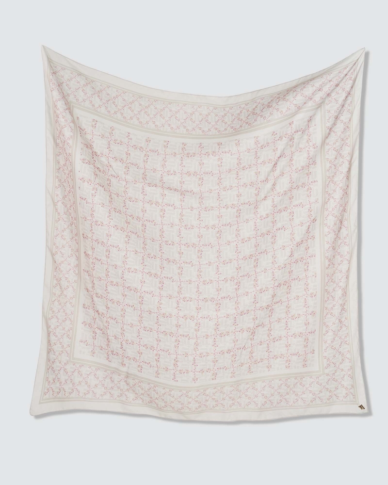 Image of MONOGRAM TRELLIS SQUARE - ALOE