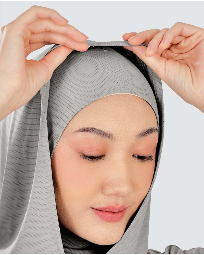 Image of nPOWER HOODIE VEST HIJAB MAXI - WILLOW