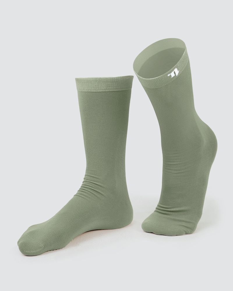 Image of NWEAR ASRAH SOCKS - DOVE
