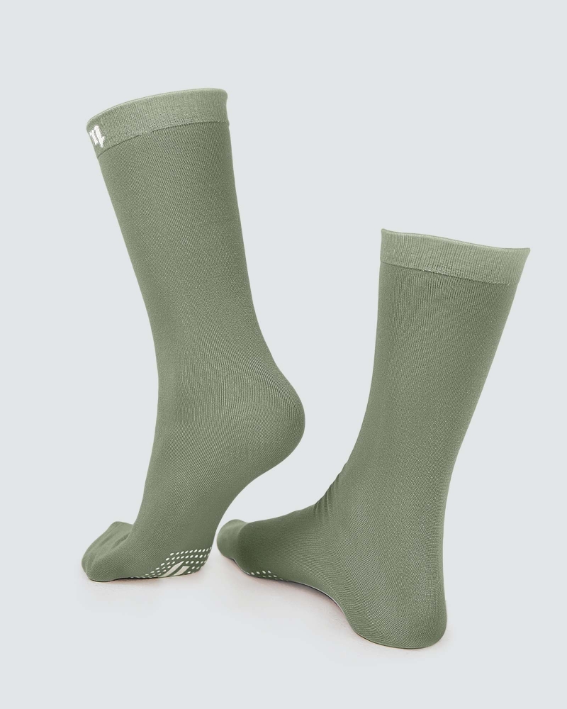 Image of NWEAR ASRAH SOCKS - DOVE
