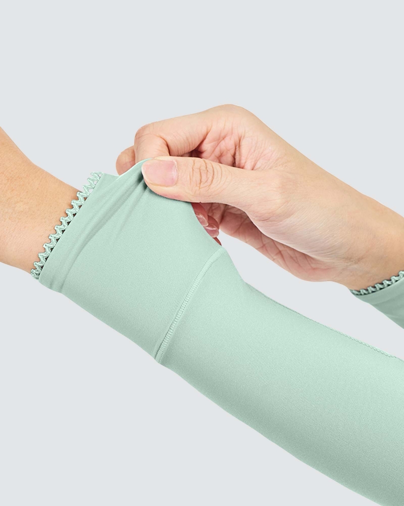 Image of NWEAR AYLA HANDSOCKS - GREEN LILY