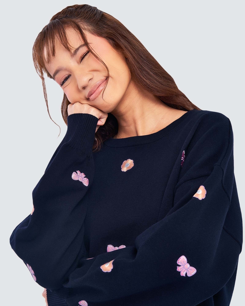 Image of POLLY POCKET X NAELOFAR BOW JUMPER - BLUE WINK