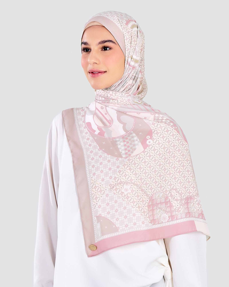 Image of POLLY POCKET X NAELOFAR SHAWL - POCKET GLAM