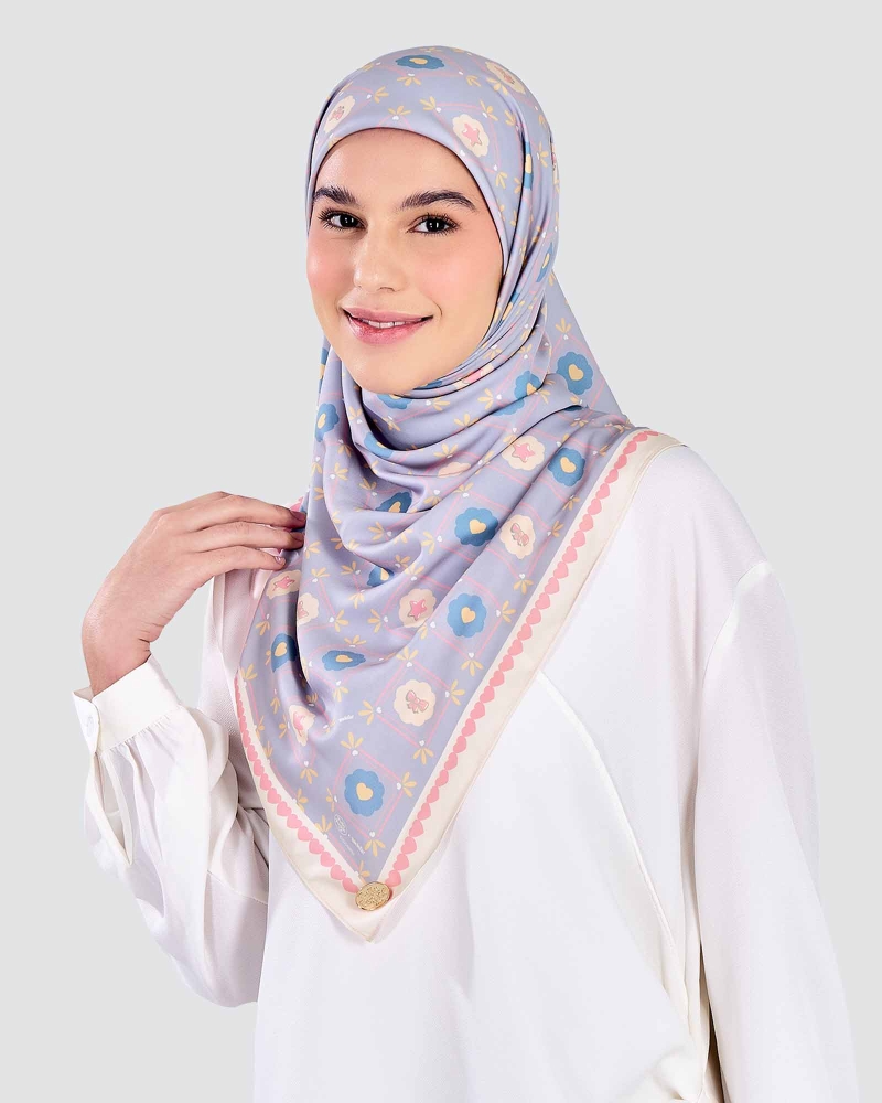 Image of POLLY POCKET X NAELOFAR SQUARE - FAIRY LIGHT