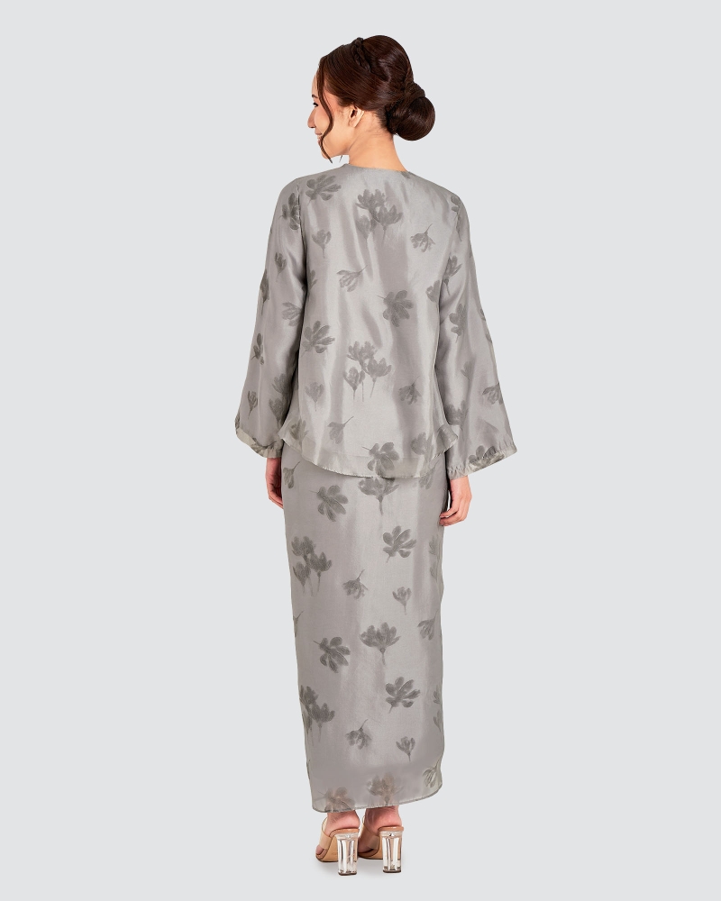 Image of PUTERI KURUNG SET - GREY VIOLET