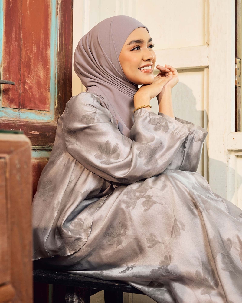 Image of PUTERI KURUNG SET - GREY VIOLET