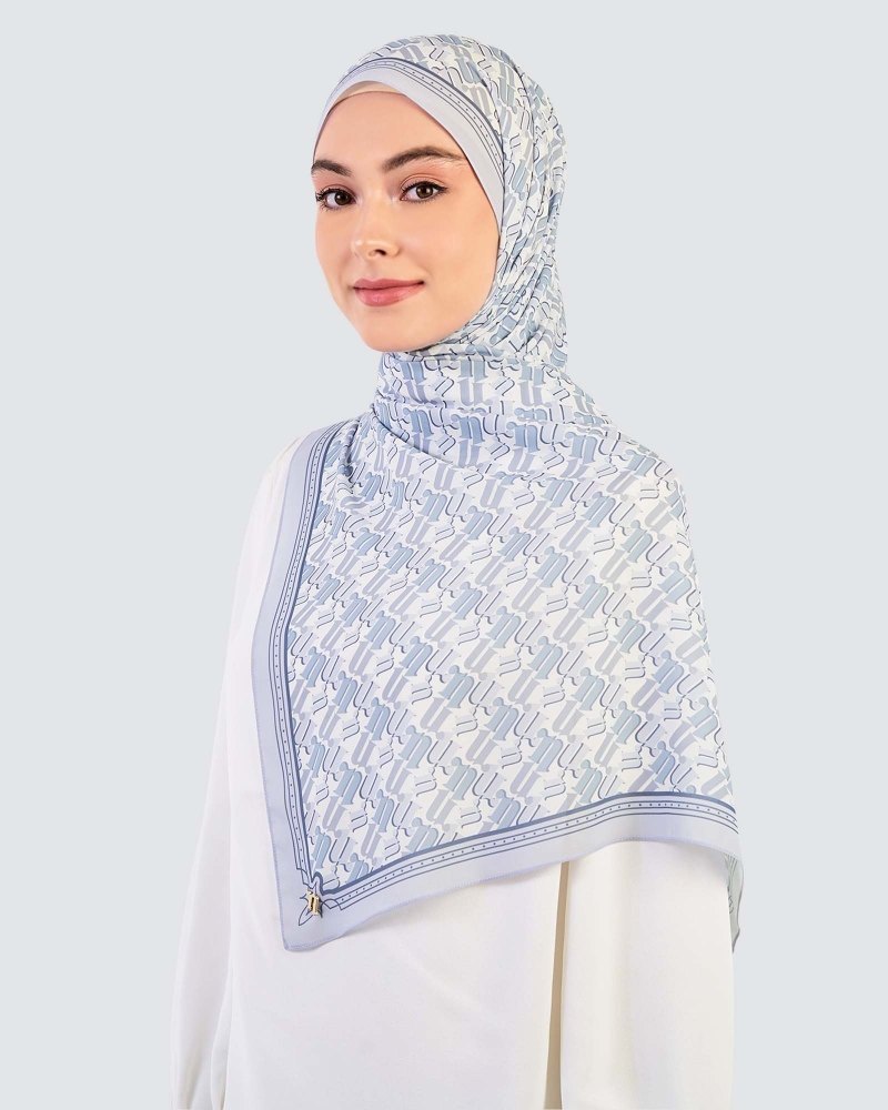 Image of PUZZLE SHAWL - FROSTED