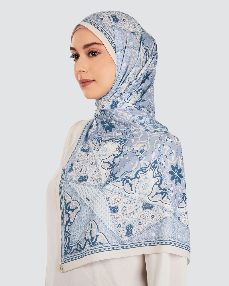 Image of QUBA CHIFFON SHAWL - AQSA