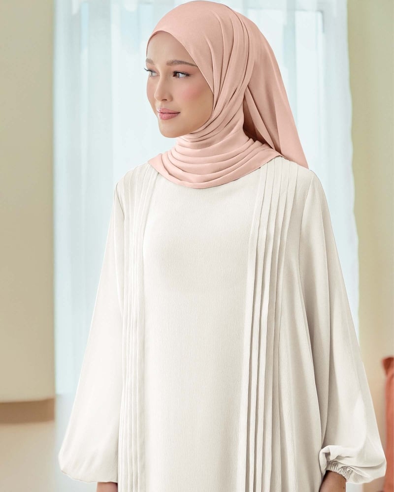 RAISA ABAYA  - OFF WHITE