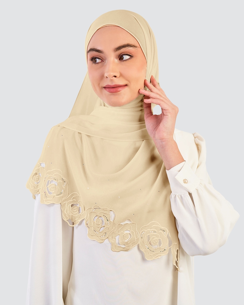 Image of ROSE EMBROIDERED CRYSTAL SHAWL - BUTTERCREAM