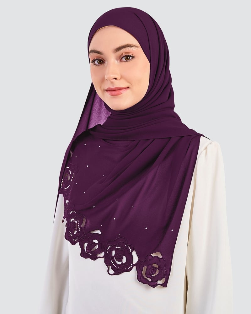 ROSE EMBROIDERED CRYSTAL SHAWL - MAJESTY