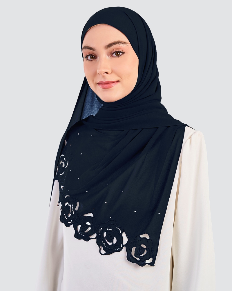 Image of ROSE EMBROIDERED CRYSTAL SHAWL - MILKYWAY