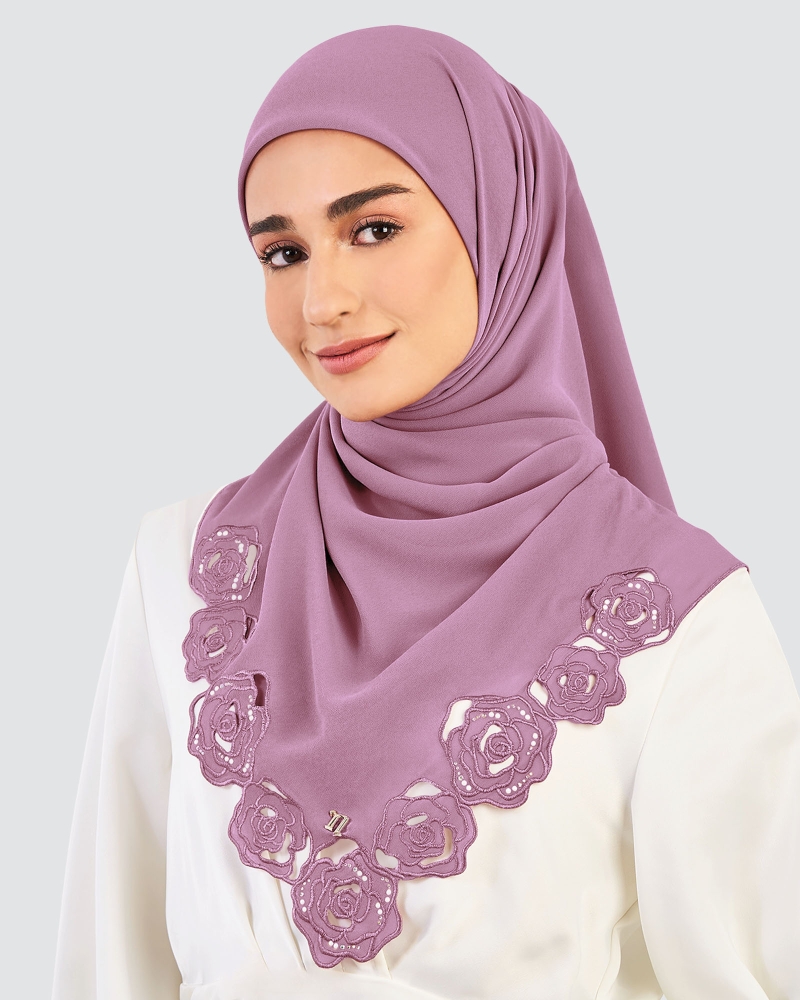 Image of ROSE EMBROIDERED CRYSTAL SQUARE - GLOSSY GRAPE