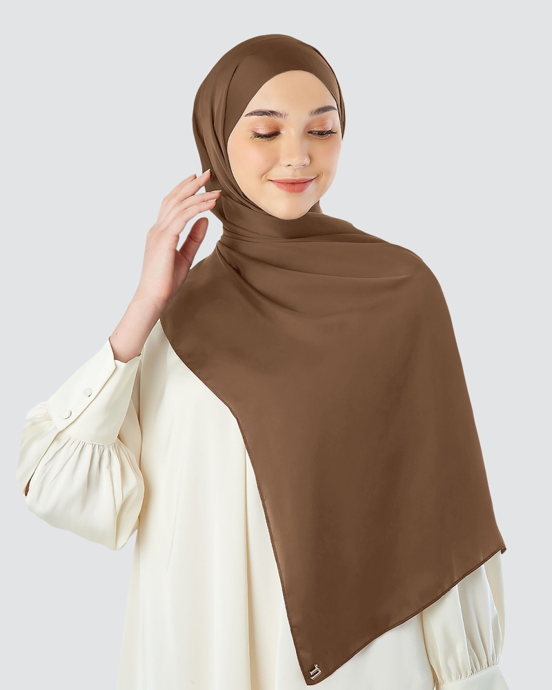 Image of SATIN SHAWL - BROWNIE