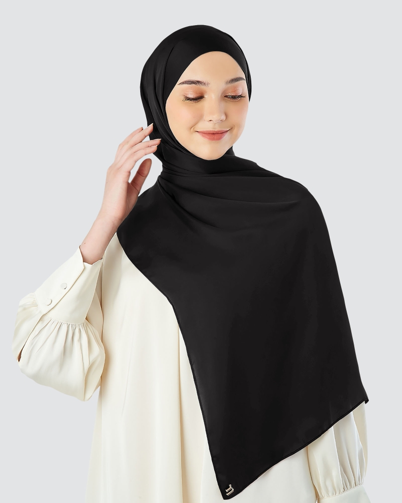 Image of SATIN SHAWL - JET BLACK