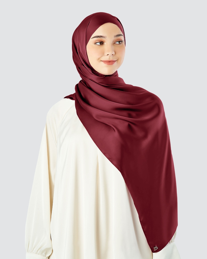 Image of SATIN SHAWL - RHUBARB