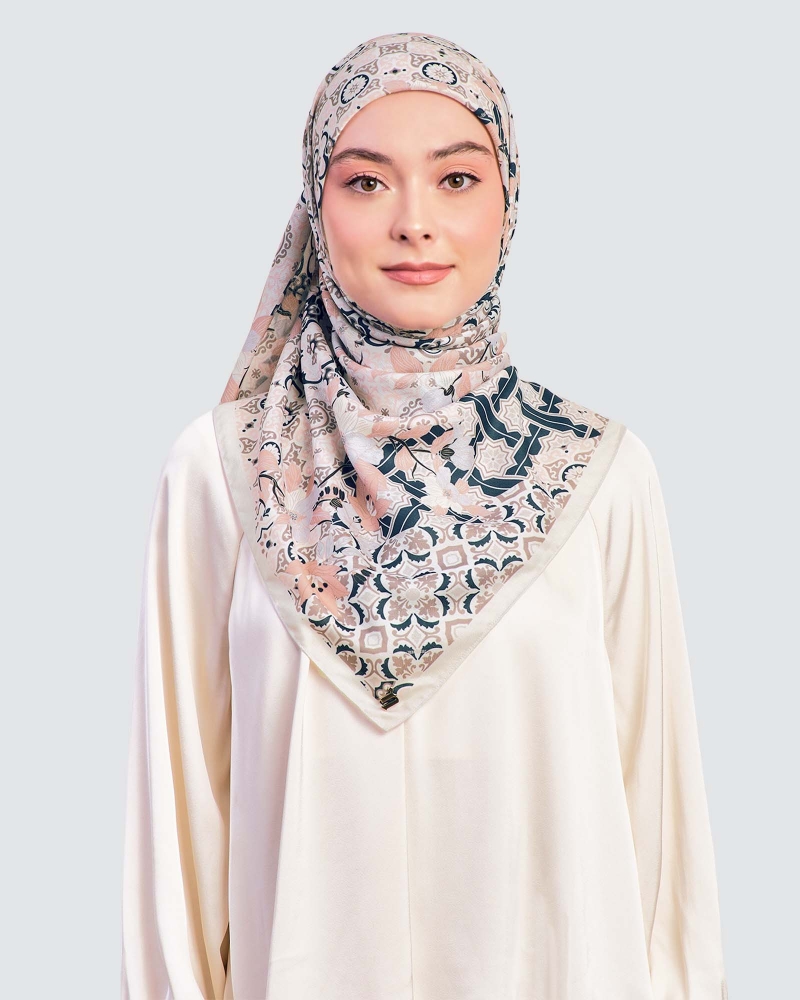 Image of SENI COTTON VOILE SQUARE - MUTIARA