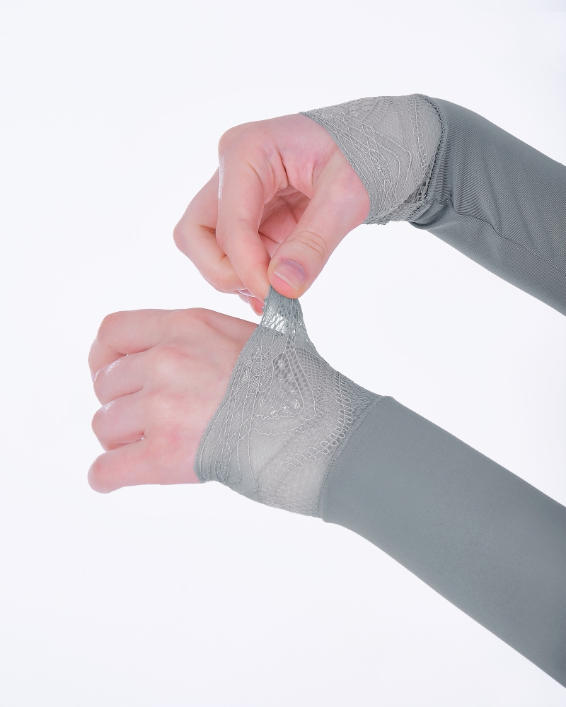 Image of NWEAR AURA LACE HAND SOCKS - DARK GREY