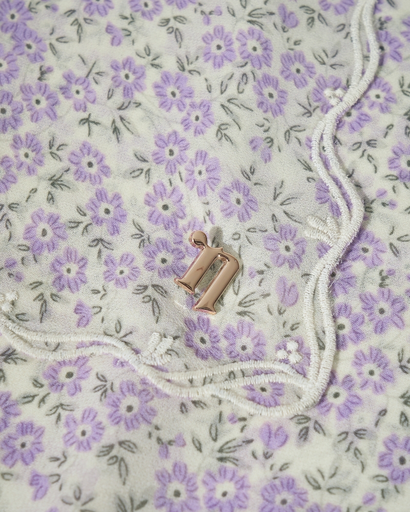 Image of MELUR EMBROIDERED SHAWL - LILAC