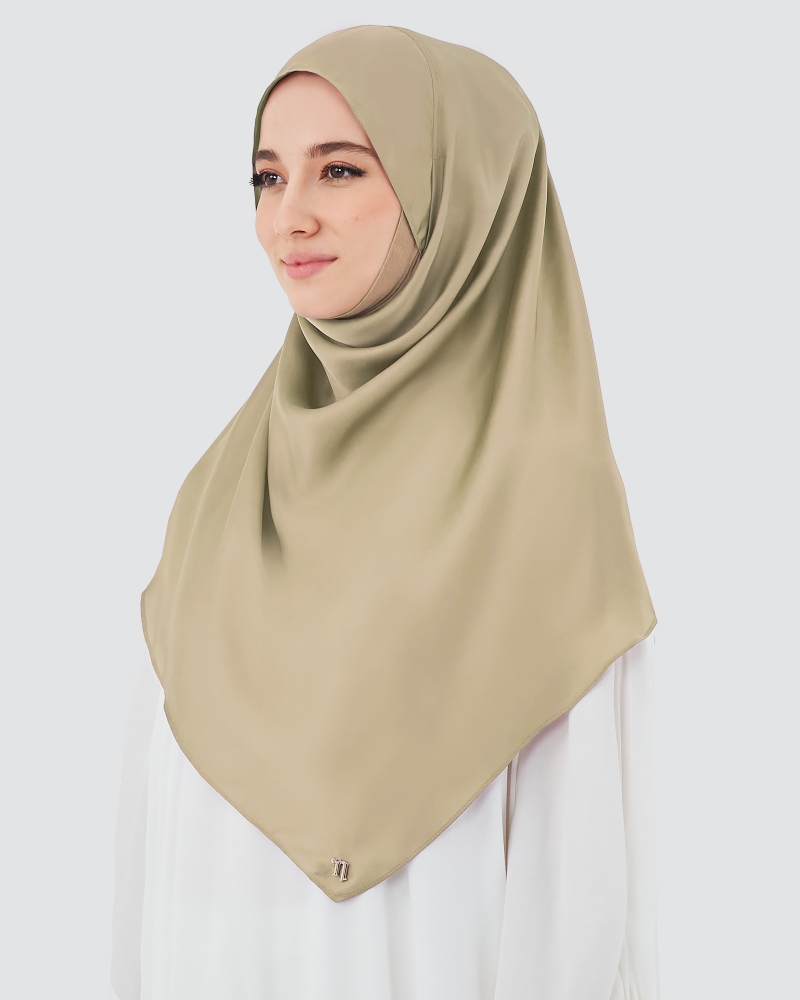 Image of EasyOn QAIRA SATIN INSTANT - MOCHA