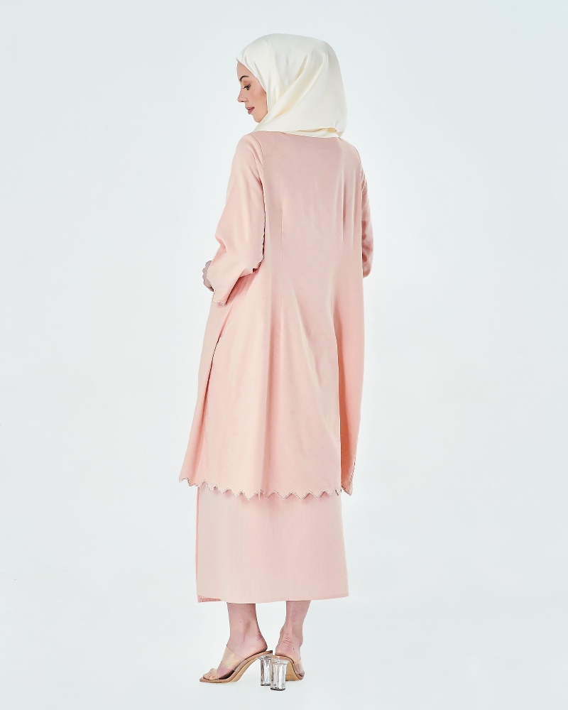 Image of AZALEA KURUNG SET - MELON PINK