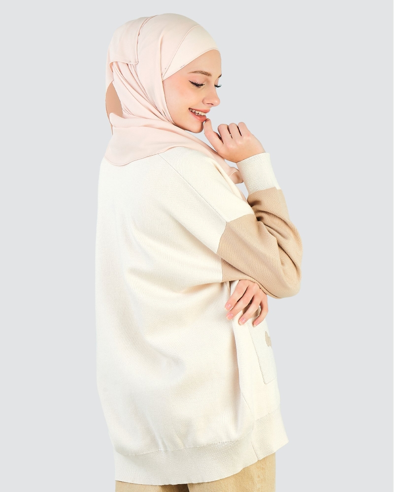 Image of HELLO KITTY X NAELOFAR CARDIGAN - CARAMEL