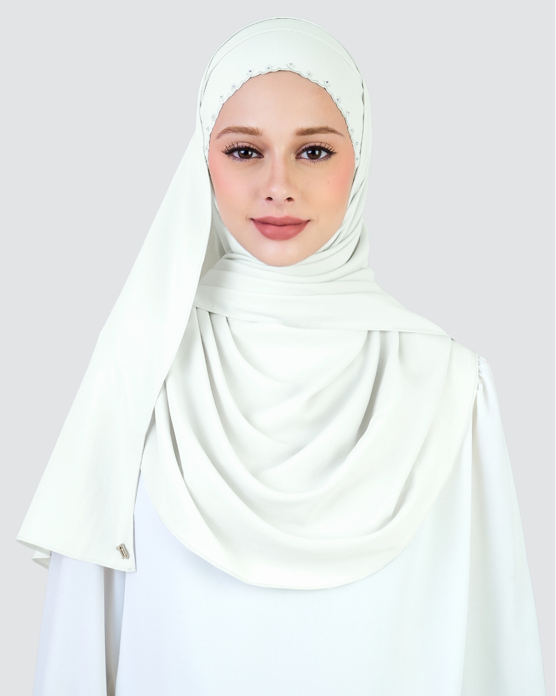 Image of WIDURI EMBROIDERED CRYSTAL SEMI-INSTANT SQUARE - WHITE
