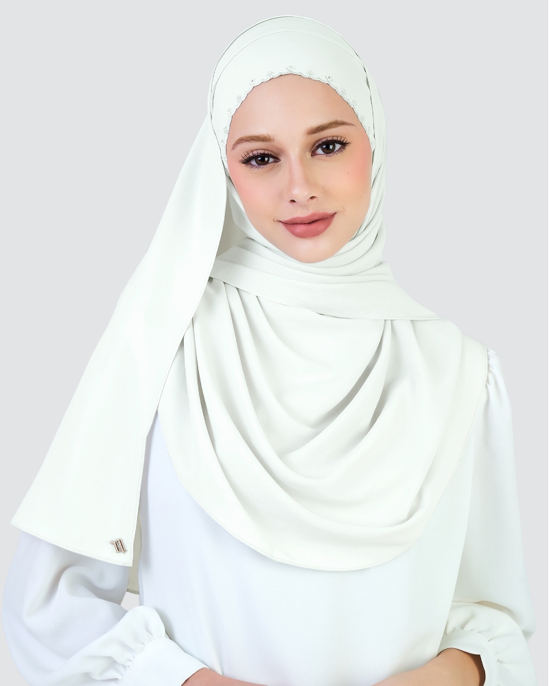 Image of WIDURI EMBROIDERED CRYSTAL SEMI-INSTANT SQUARE - WHITE