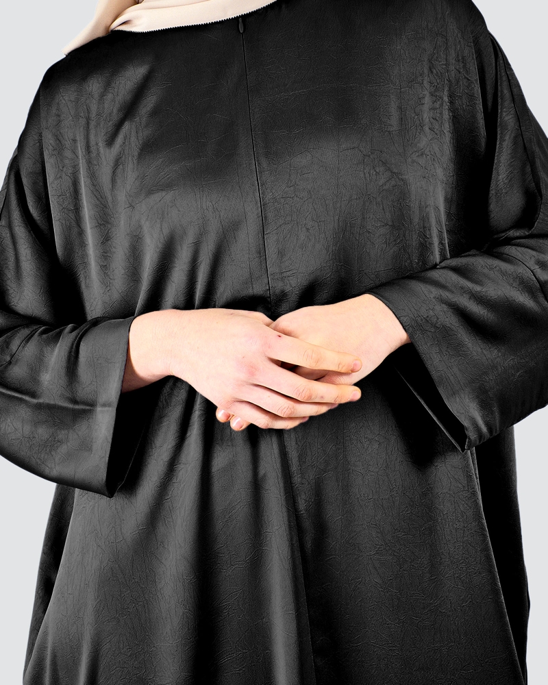 Image of X-PRESS OVERSIZED DRESS - JET BLACK
