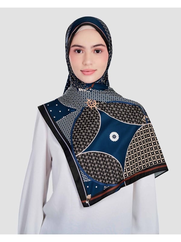 BLUE CRUISE SHAWL - NAUTICAL