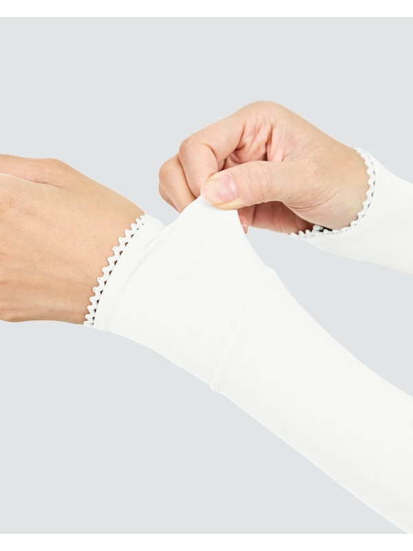 NWEAR AYLA HANDSOCKS - WHITE