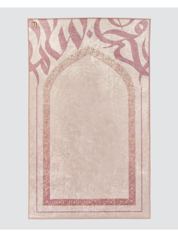 YUSRA SEJADAH - ROSE WATER