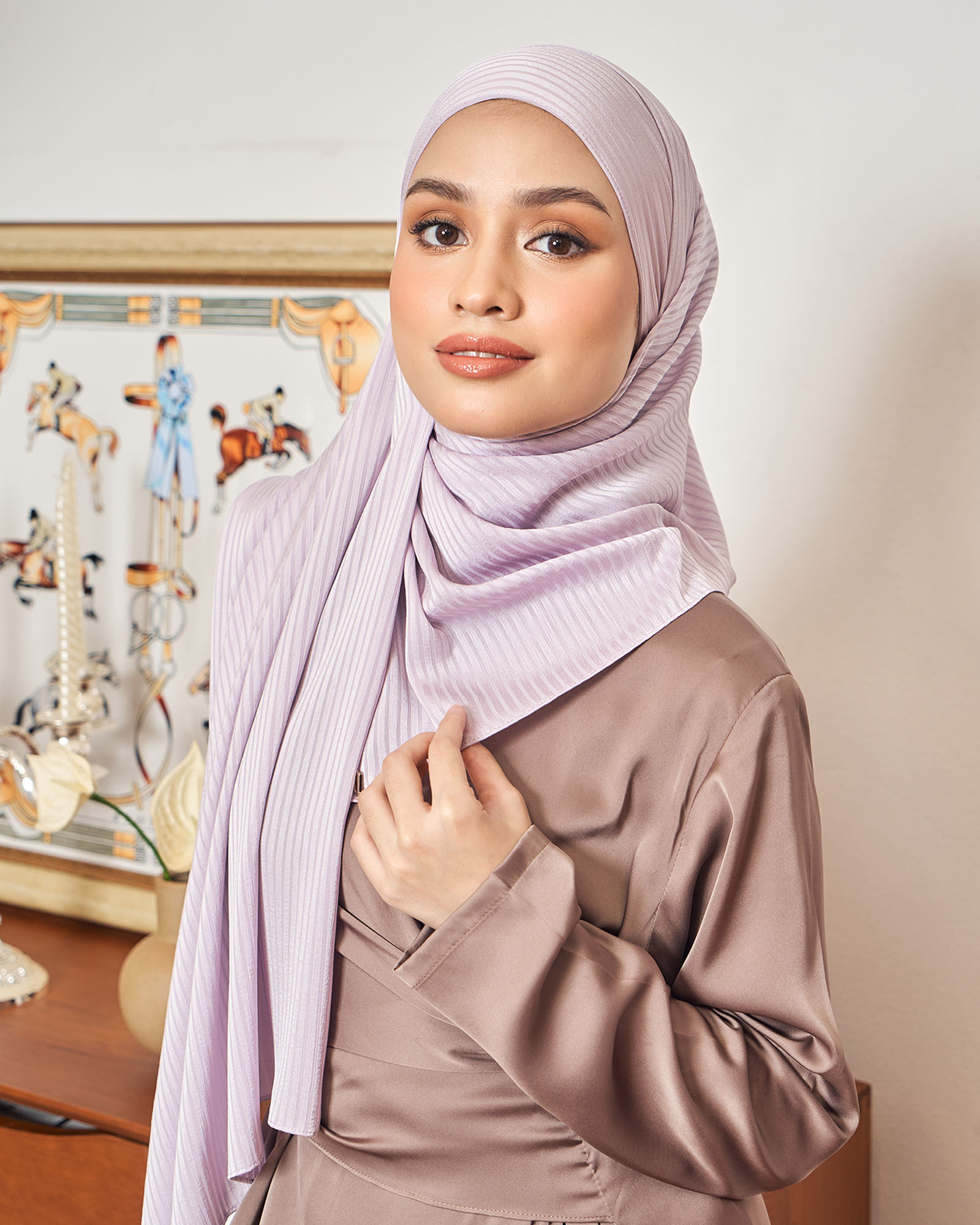 naelofar pleated shawl