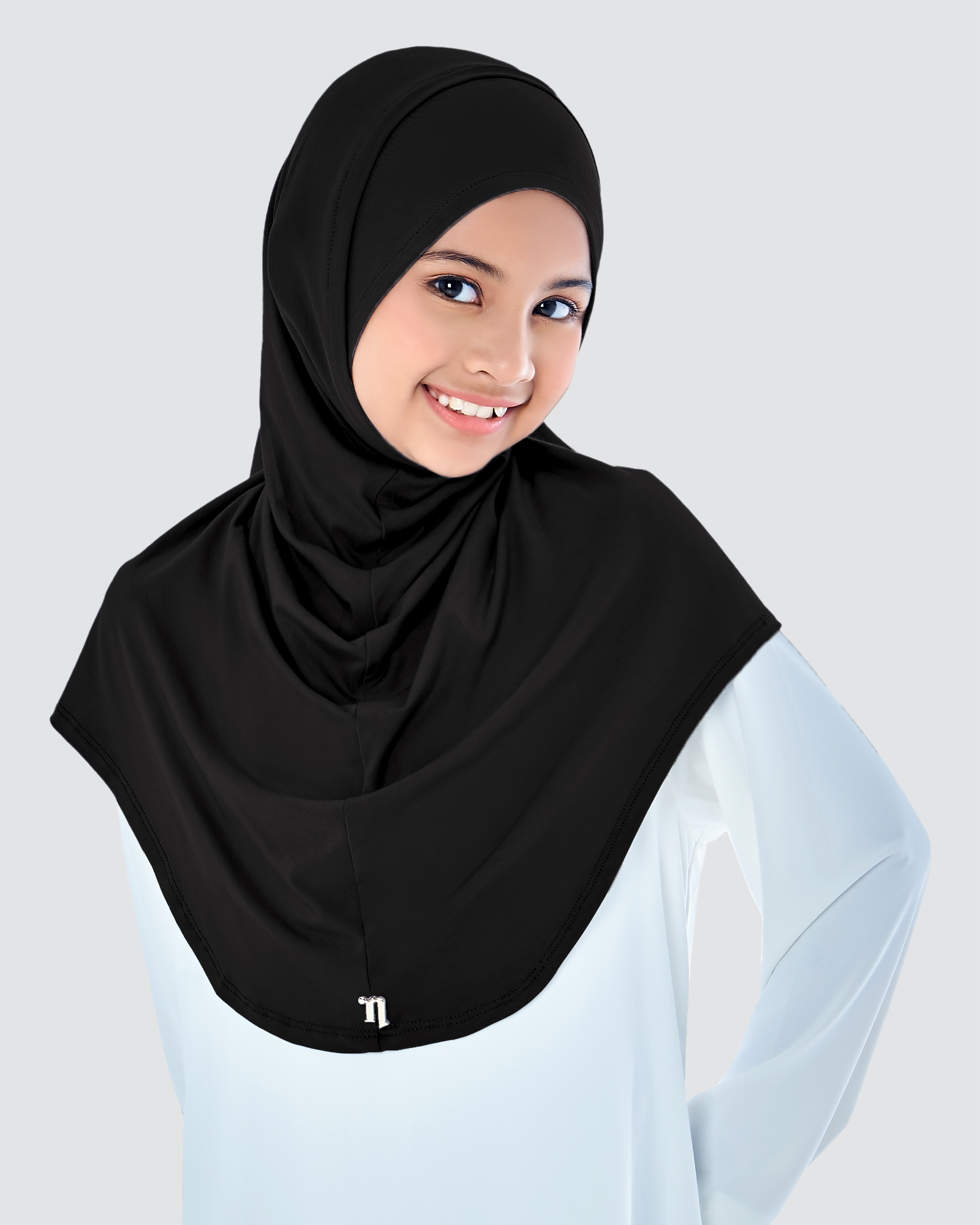 sophia instant naelofar hijab
