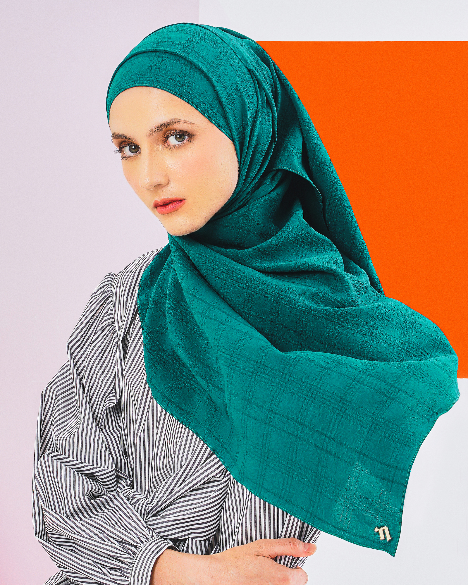 X-PRESS TEXTURED CHIFFON SQUARE DARK TEAL